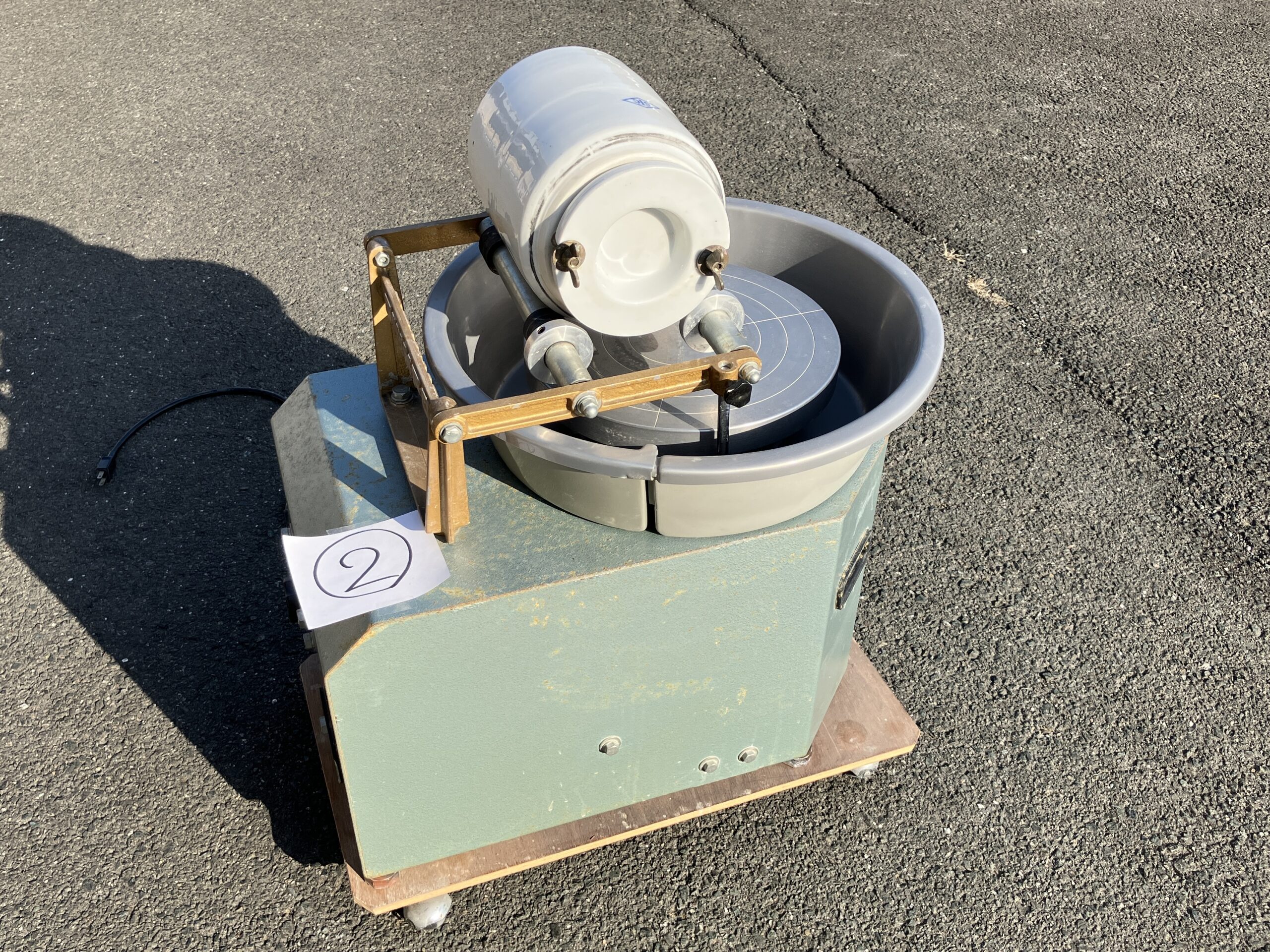 中古】【非常に良い】【送料l無料！】《美味しいお水を美しく演出する  